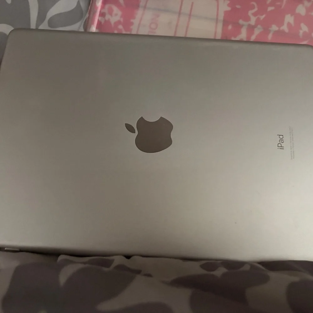 iPad with iPadOS 17.6.1